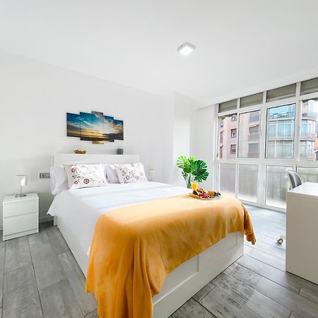 3 Rooms Y 3 Baths Y Aparcamiento Catedral مالقة المظهر الخارجي الصورة